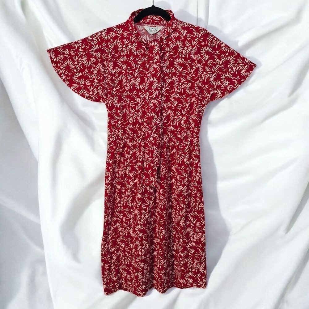 Vintage Blair Dress Woman Medium? Red, White Floral Pullover Necktie Short Sleev